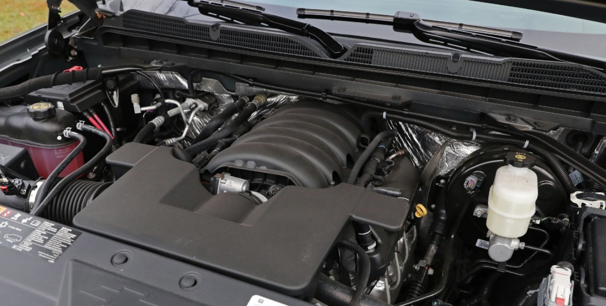 2023 Chevy 1500 Engine