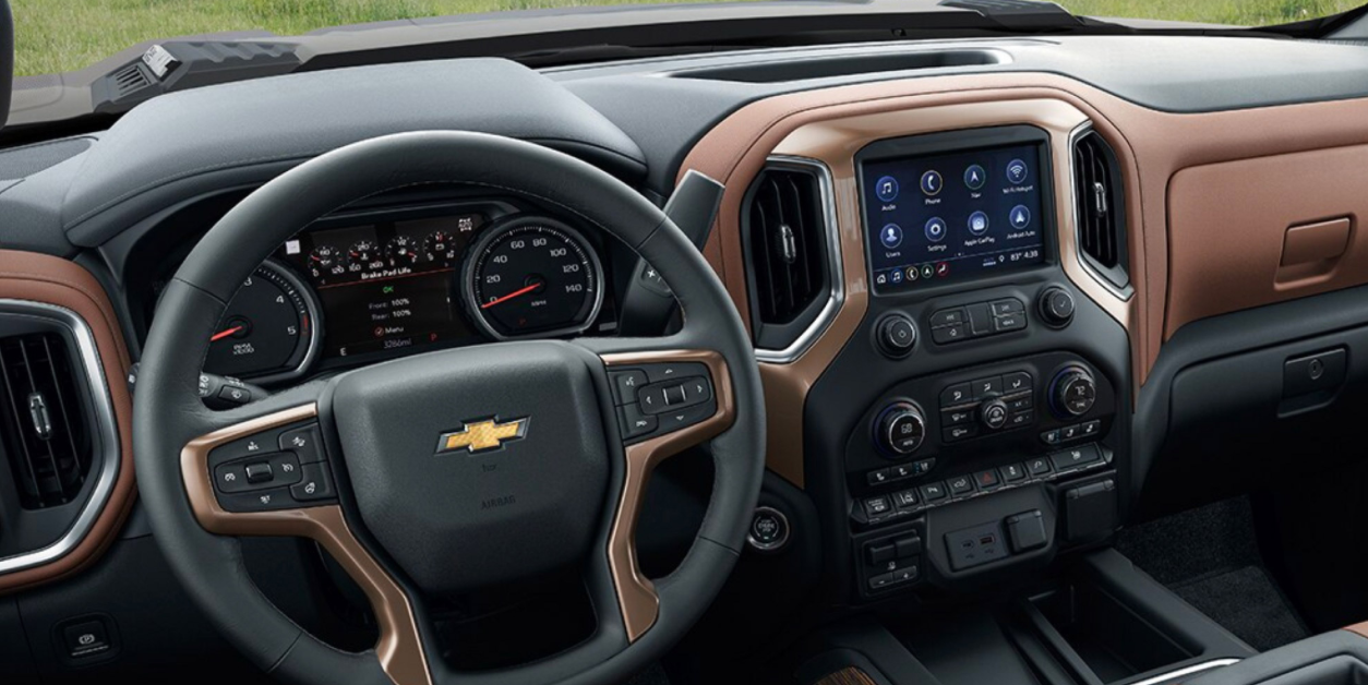 2023 Chevy 2500 Interior