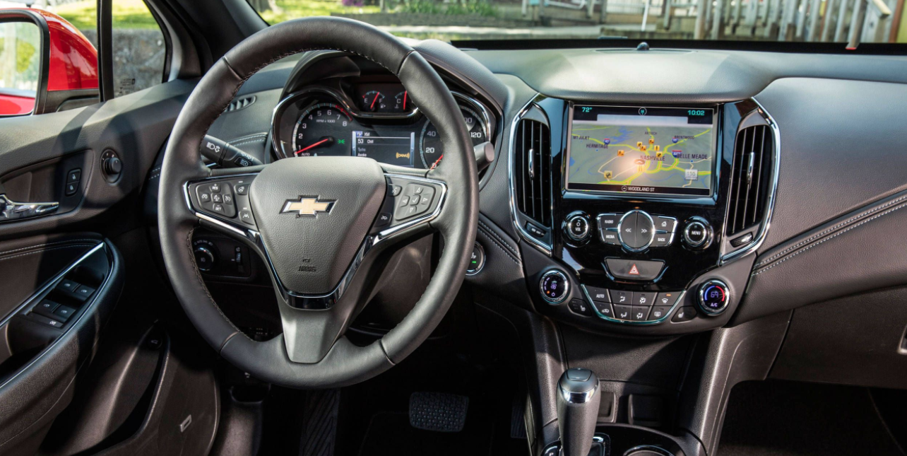 2023 Chevy Cruze Interior