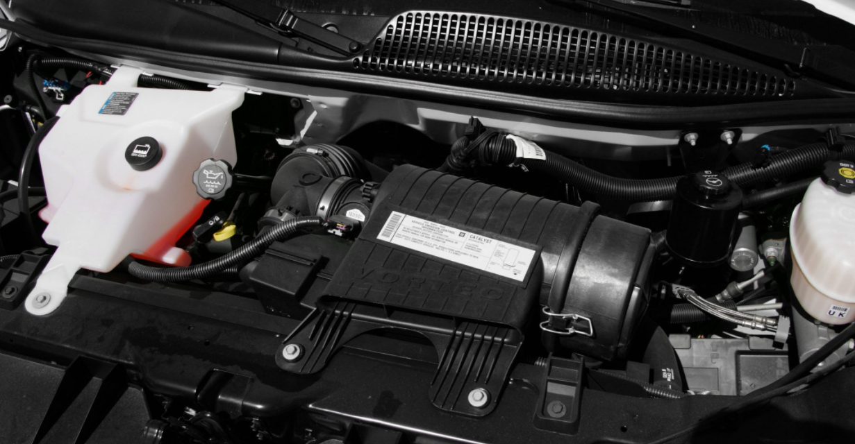 2023 Chevy Express Engine