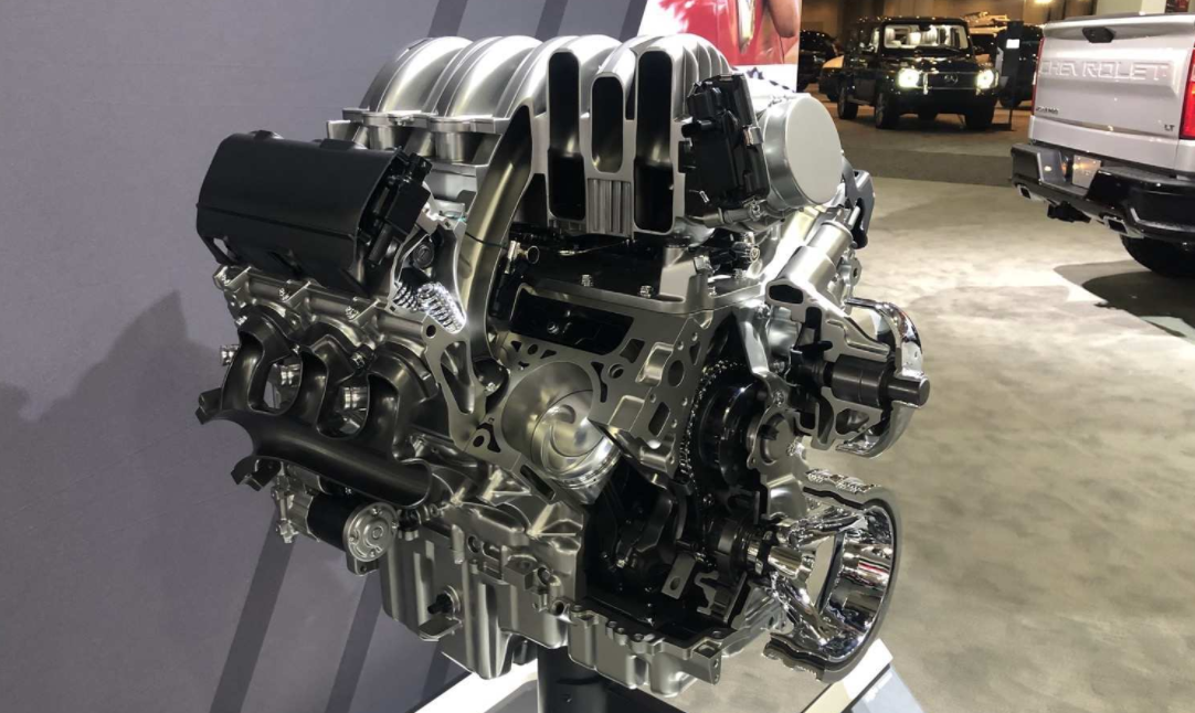 2022 Chevy 2500 Engine