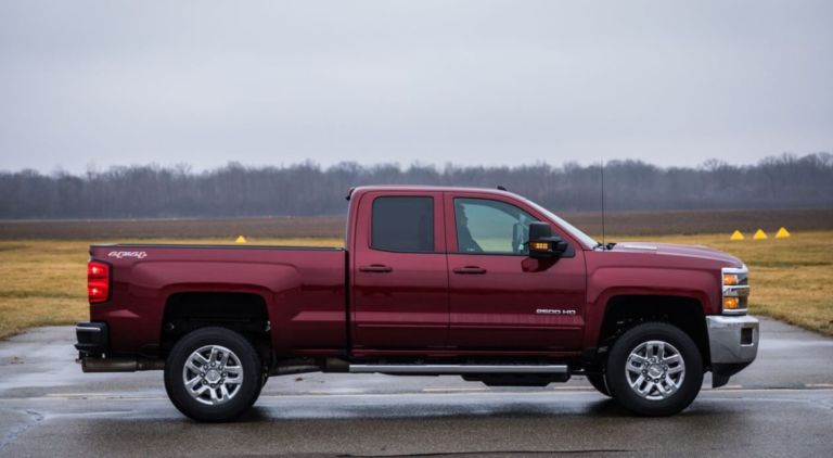 2022 Chevy 2500 Exterior