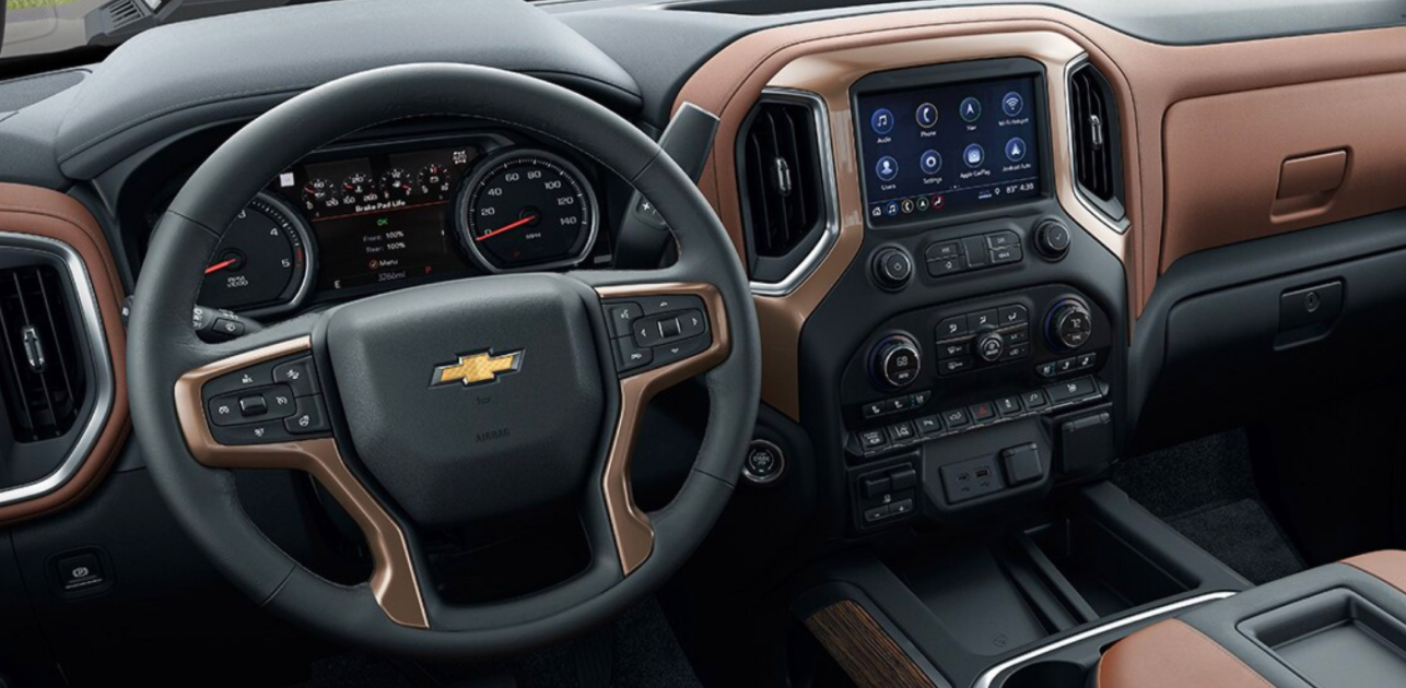 2022 Chevy 3500 Interior