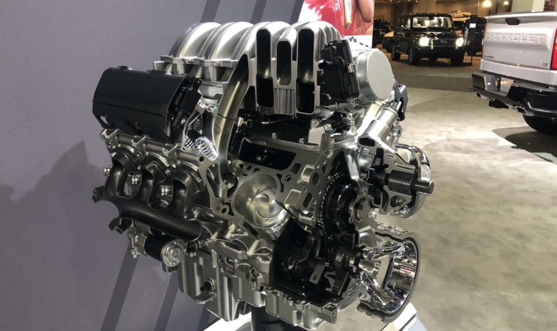 2022 Chevy Avalanche Engine