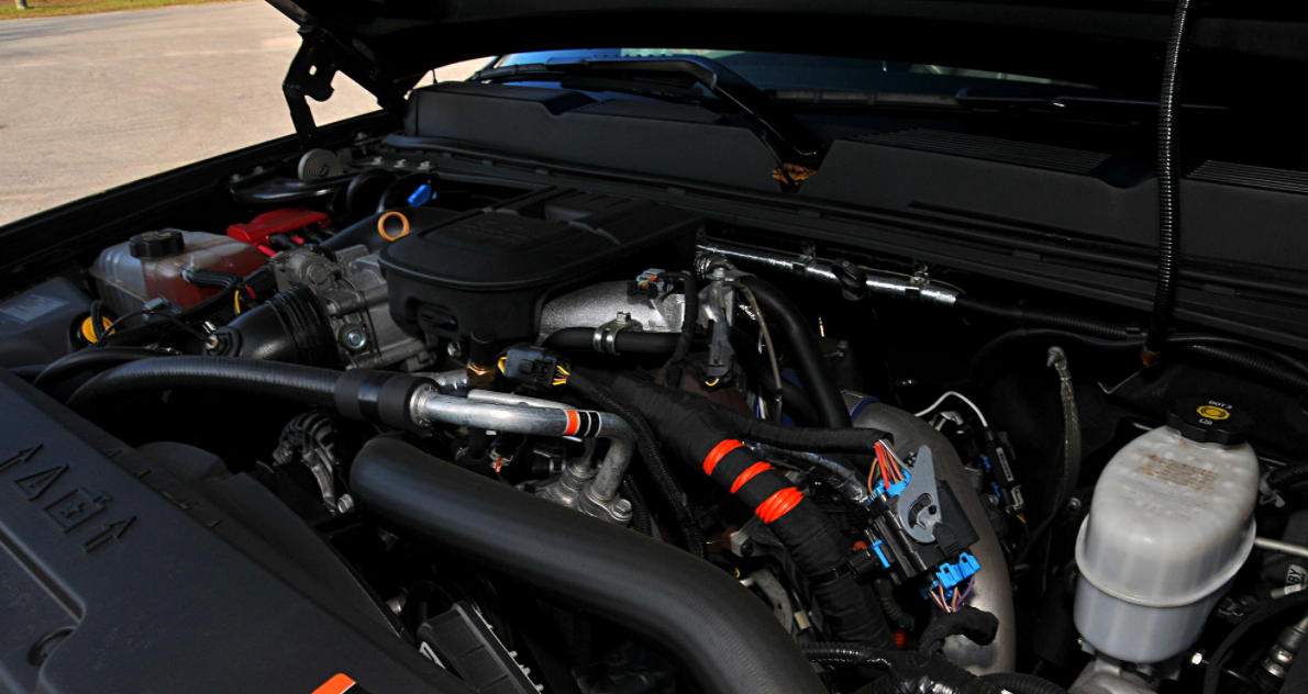 2022 Chevy Silverado ZR2 Engine