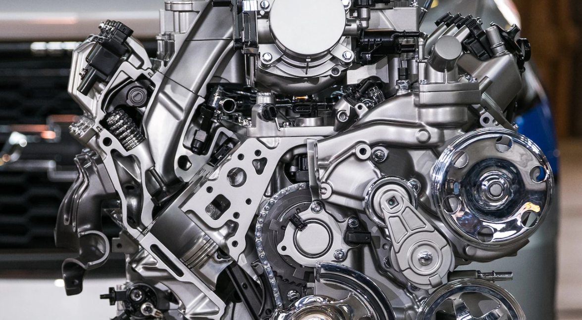 2023 Chevy Suburban Engine