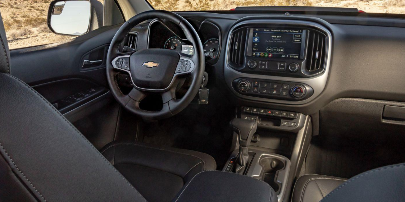 2023 Chevrolet Colorado ZR2 Interior