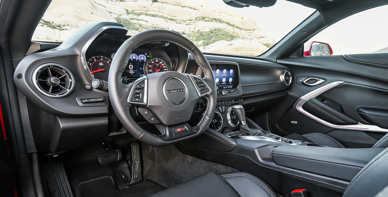 2023 Chevy Camaro Interior