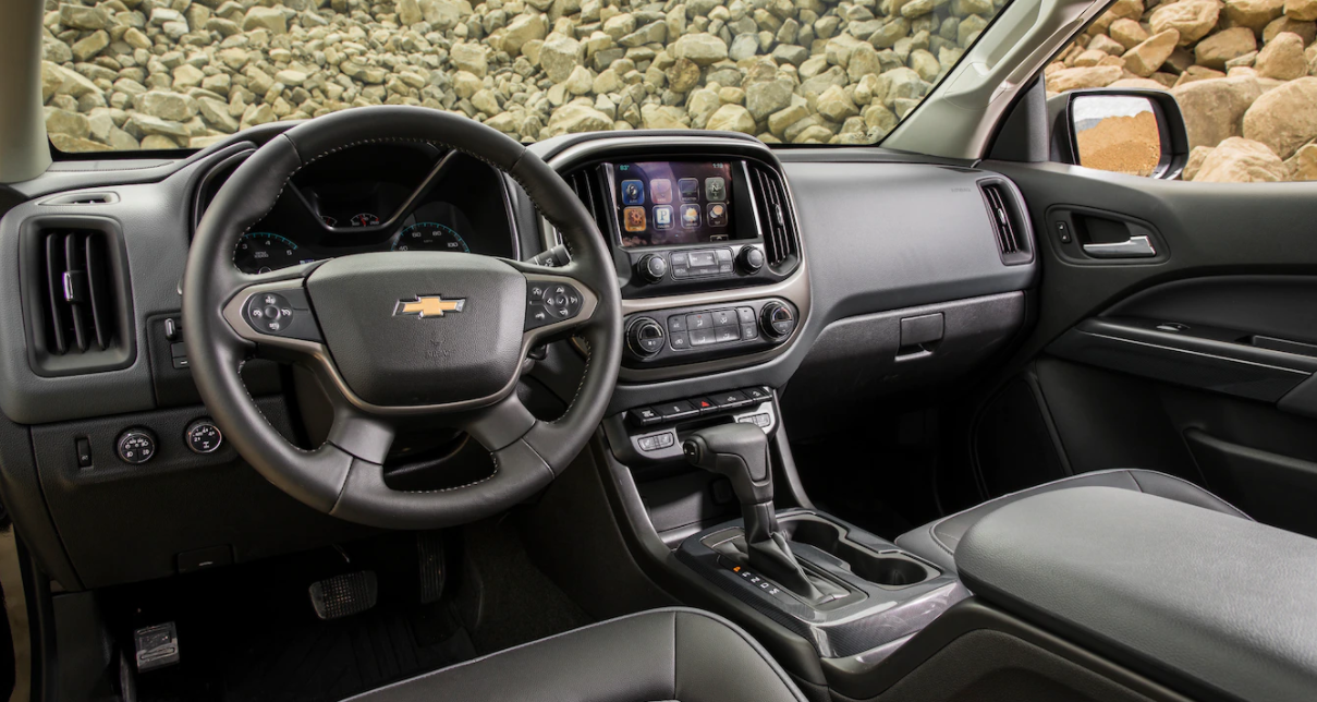 2023 Chevy Colorado LT Interior