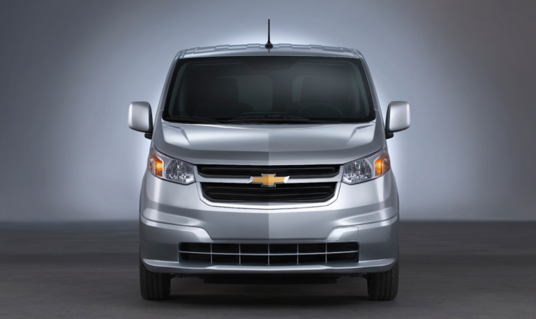 2023 Chevy Express Exterior