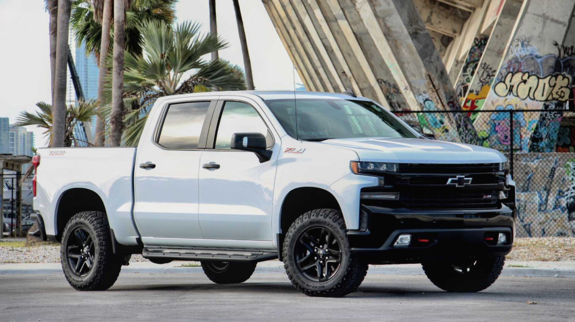 2023 Chevy Trail Boss Exterior