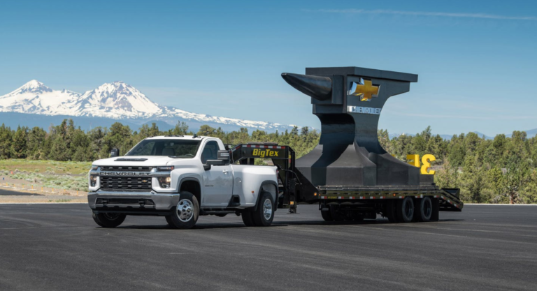 2023 Chevrolet 3500 Exterior