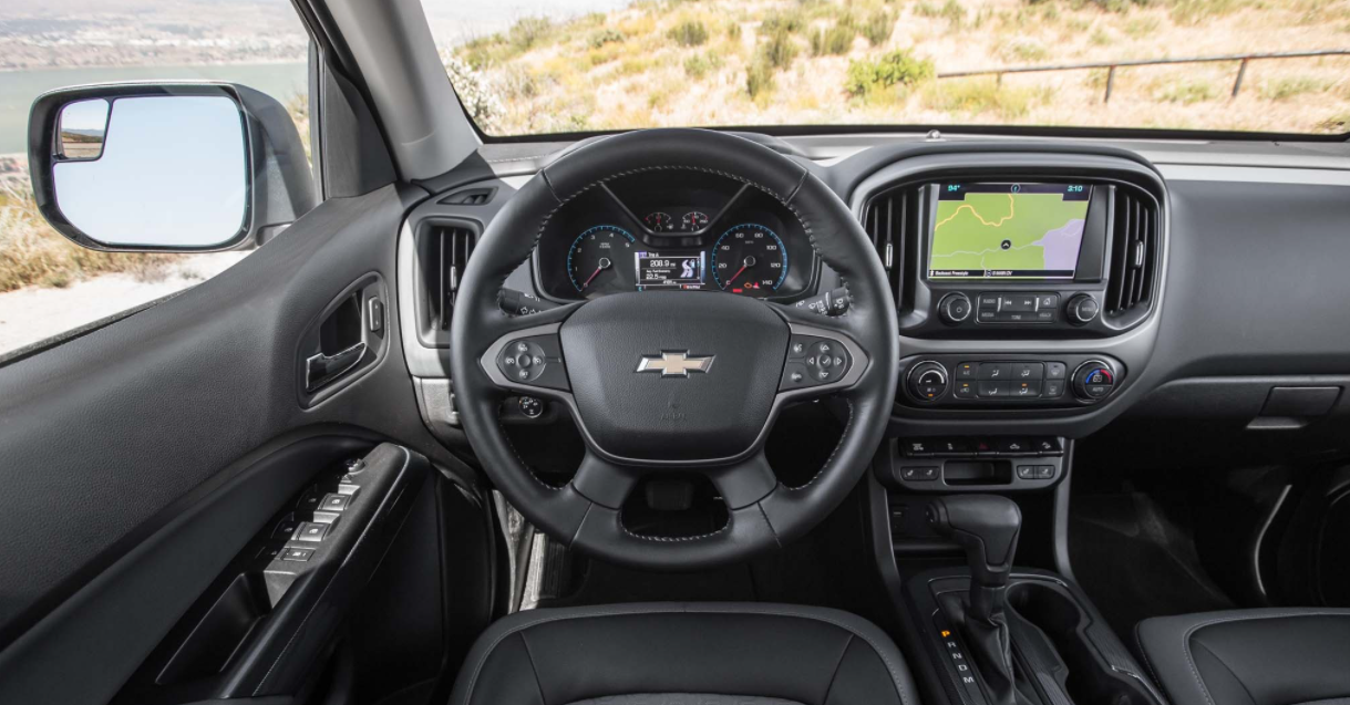 2023 Chevy Colorado Interior