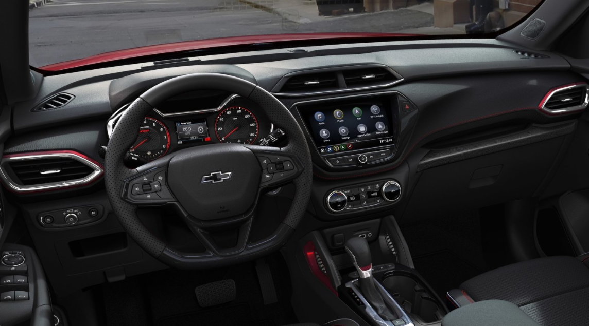 2025 Traverse Interior Dash