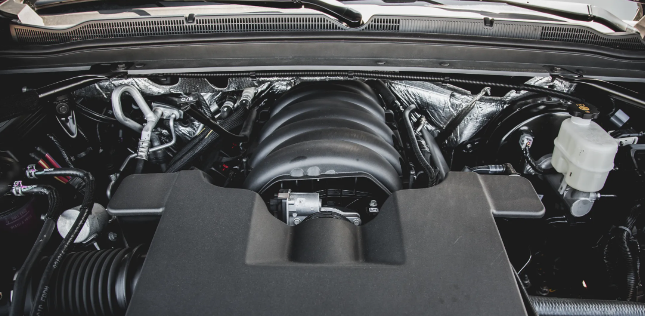 2023 Chevy Suburban Engine