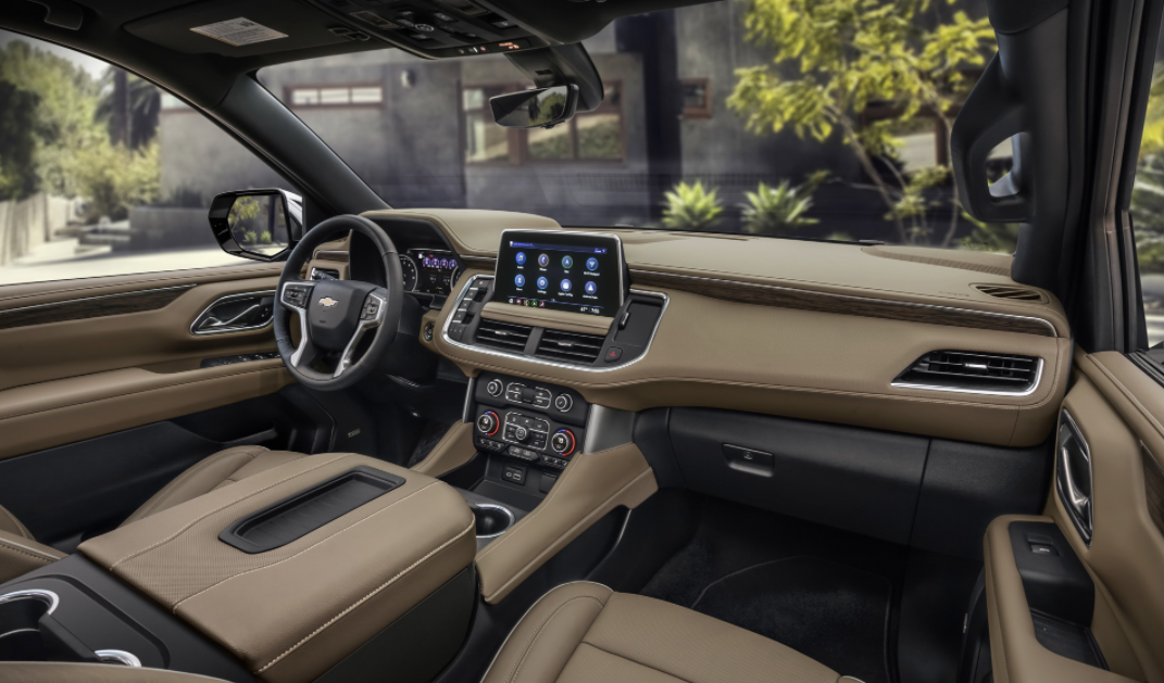 2023 Chevy Suburban Interior