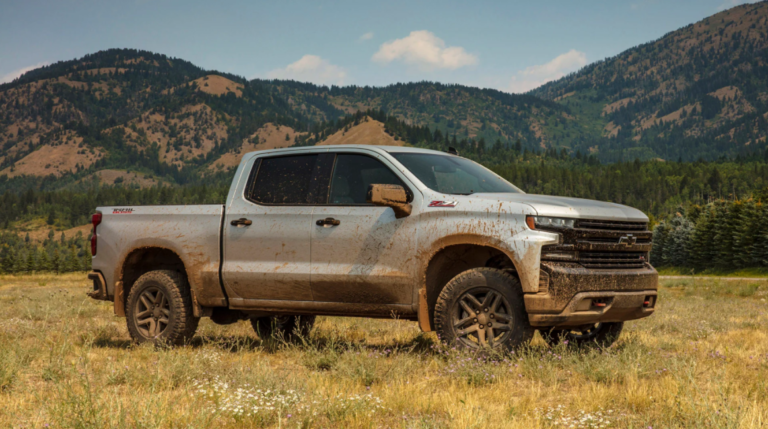 2023 Chevy Trail Boss Exterior