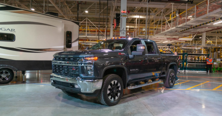 2023 Chevy HD 2500 Exterior