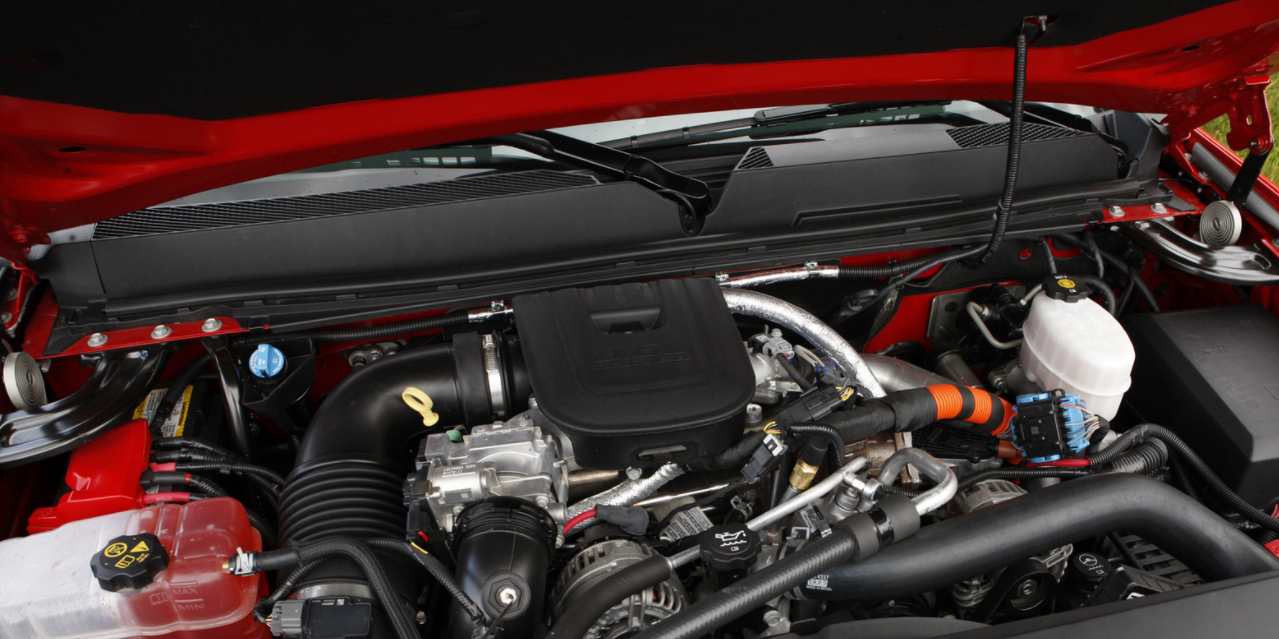 2023 Chevy Silverado Engine
