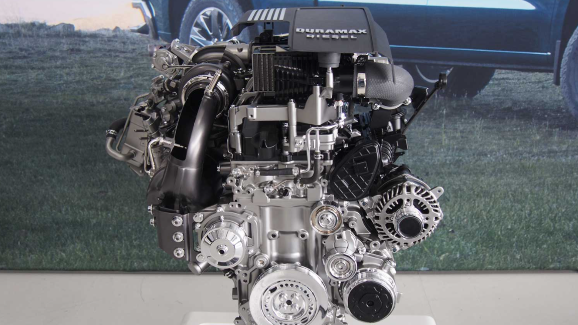 2023 Chevy Silverado Engine