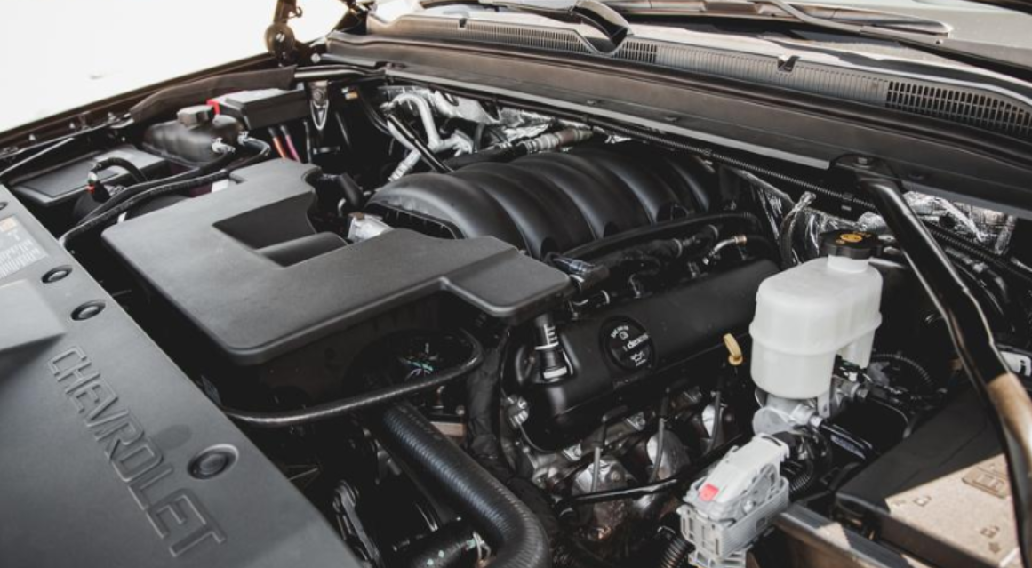 2023 Chevy Suburban HD Engine