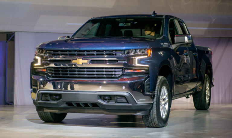 2024 Chevrolet Silverado Exterior