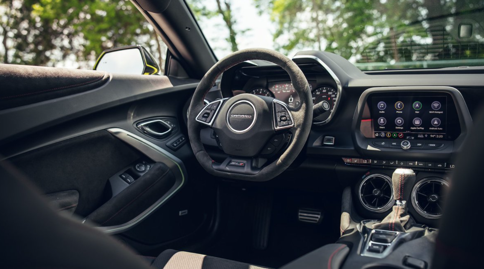 2024 Chevy Camaro Interior