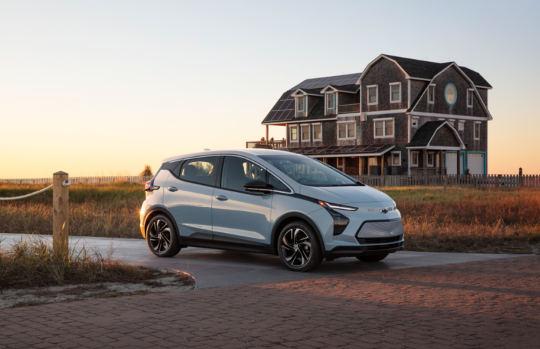 2024 Chevrolet Bolt Exterior