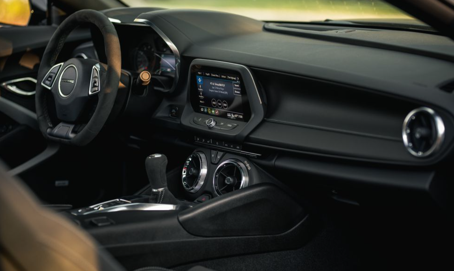 2024 Chevrolet Camaro Interior