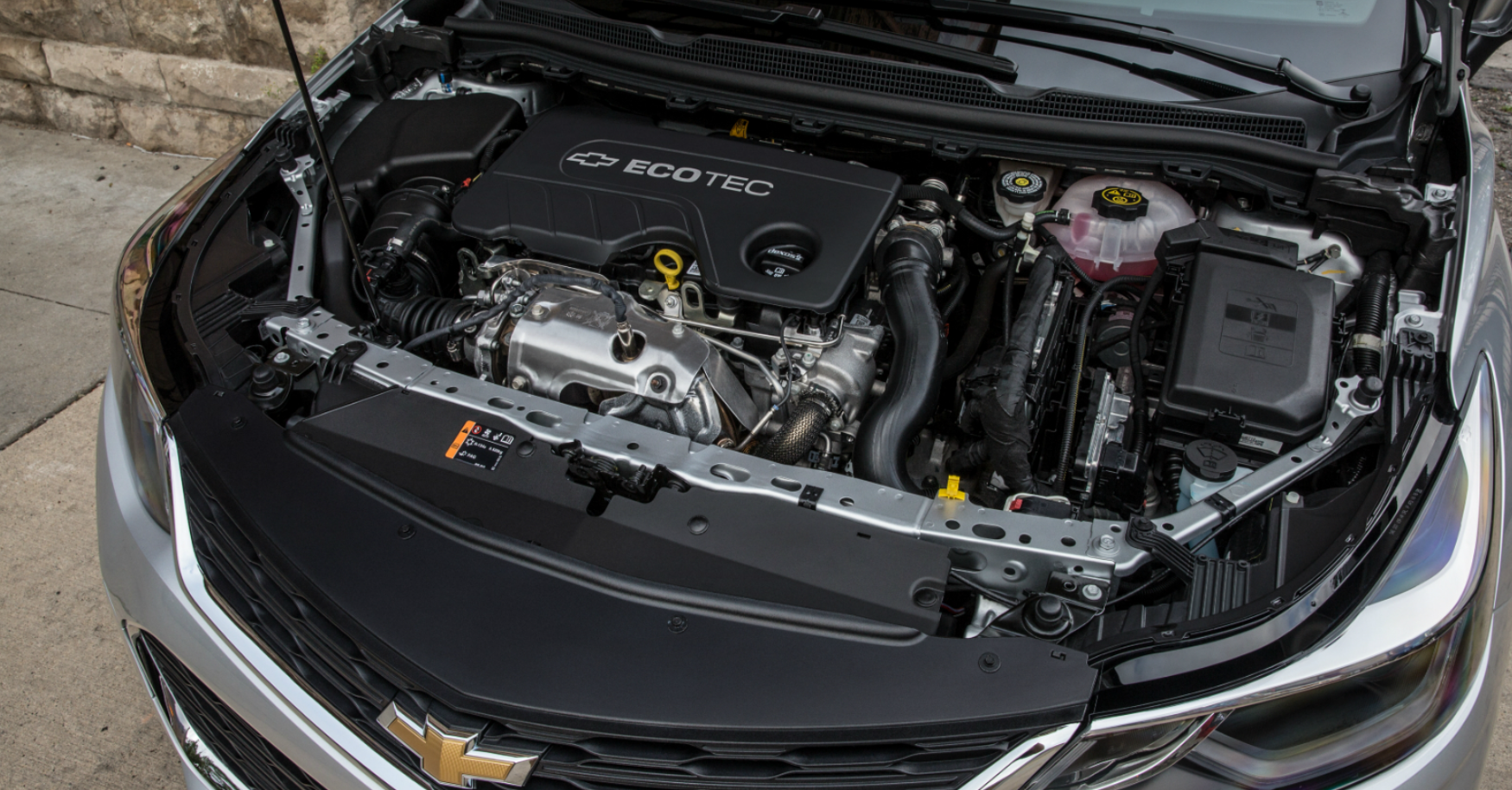 2024 Chevy Cruze Engine
